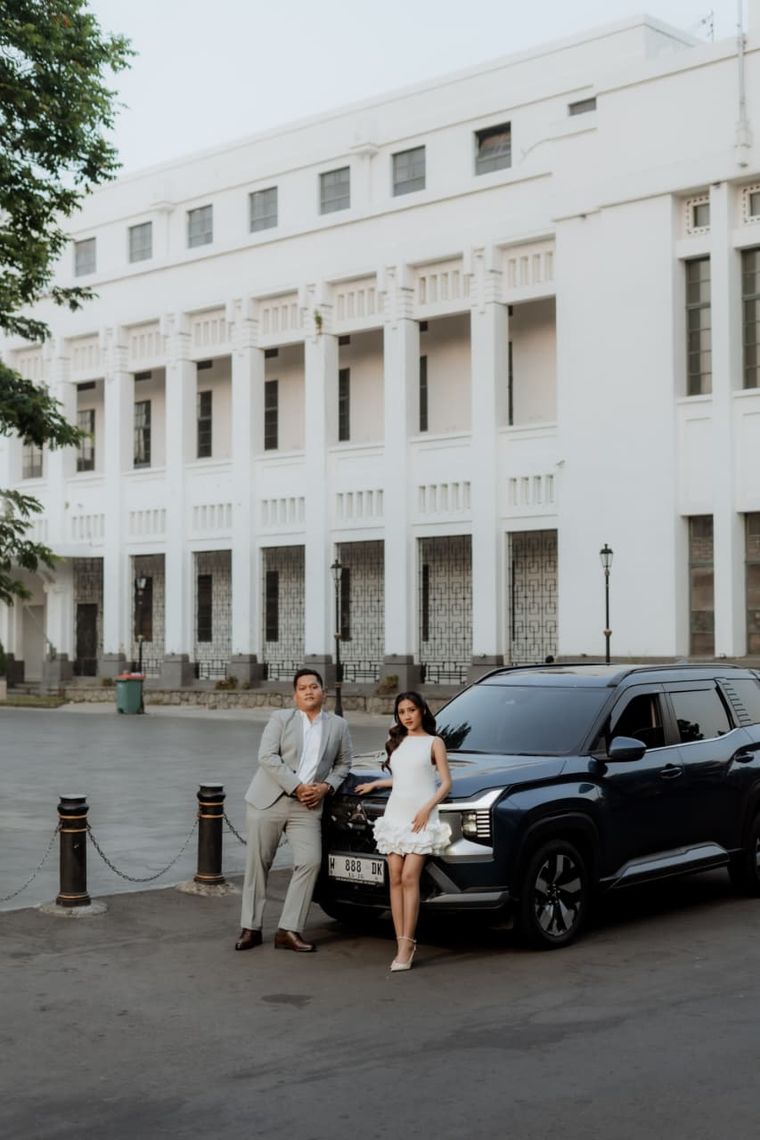 Dika & Ellen, awal kebersamaan